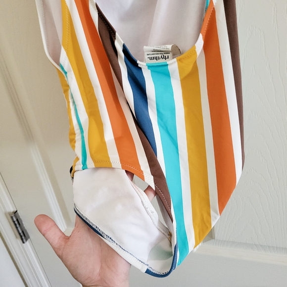 Rhythm One Peice - Picture 4 of 4